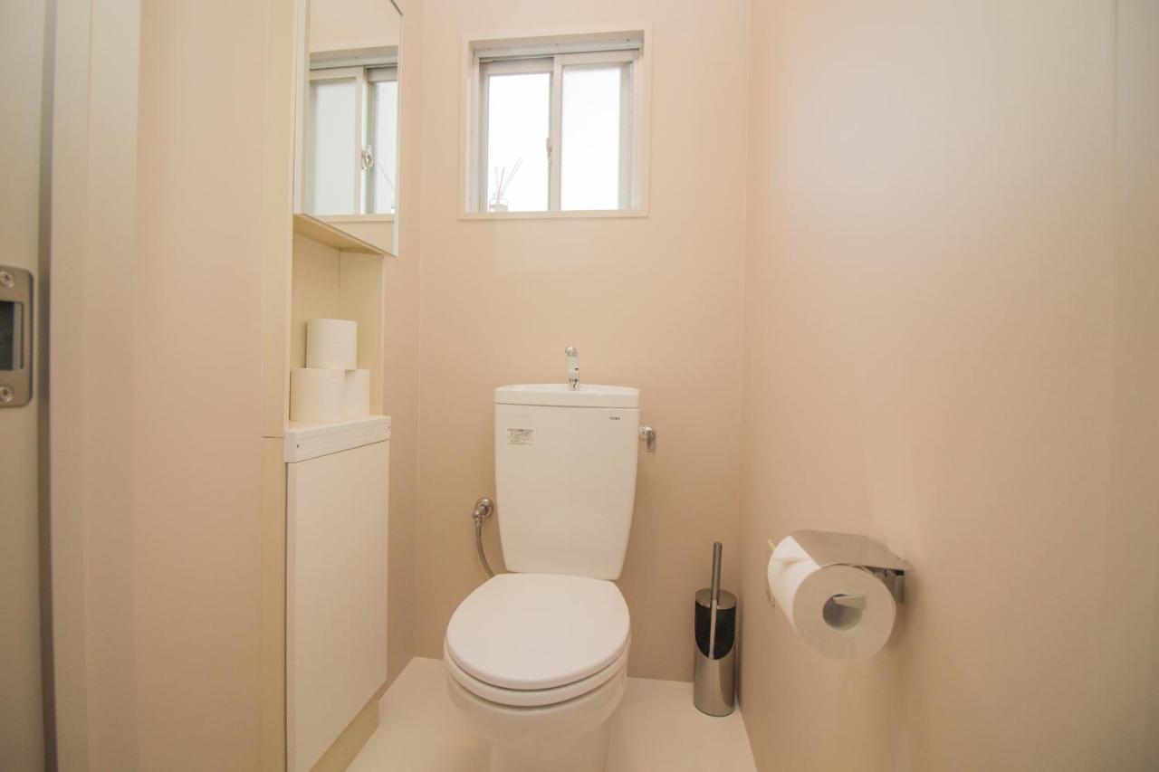 D3 Hotel Gallery3 Осака Екстериор снимка